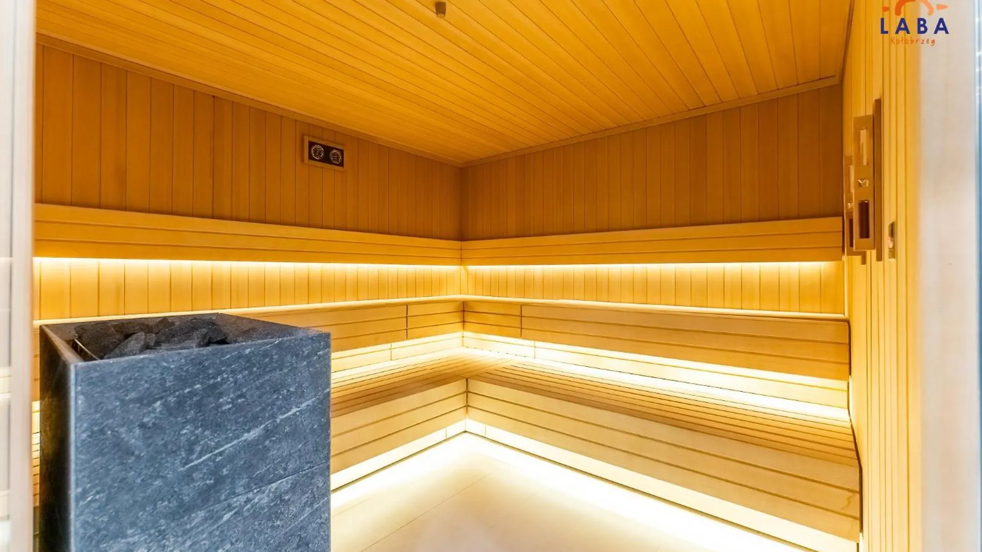 Laba Kolobrzeg Apartamenty Polanki Aqua Parking, Basen W Cenie 0*,