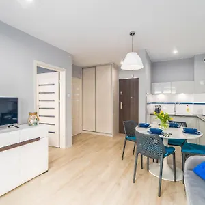 Rentplanet - Pogodne Osiedle Apartament